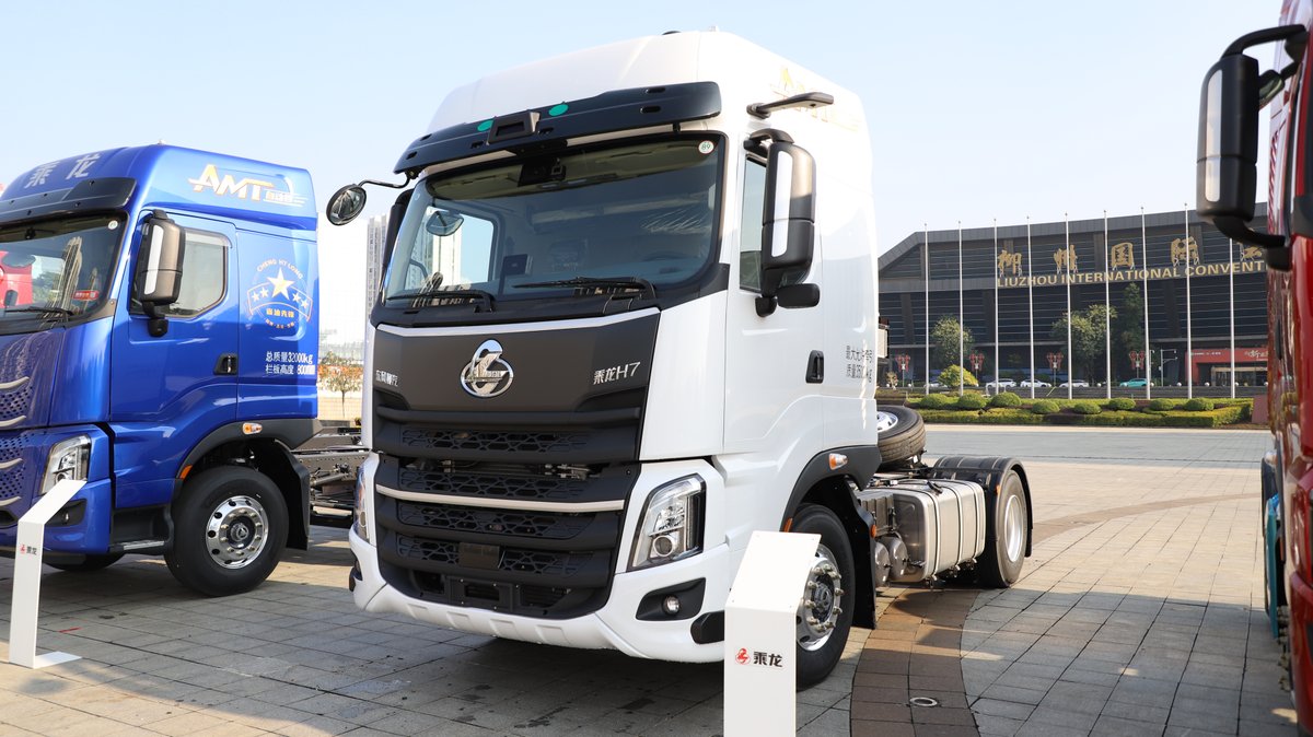 杭州至乌鲁木齐实测：乘龙H7智驾卡车如何节约40%司机成本