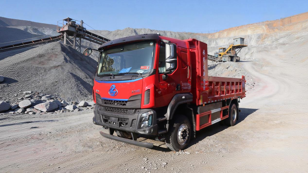 工况全适配！乘龙H5 4×2纯电自卸车资源运输创富首选