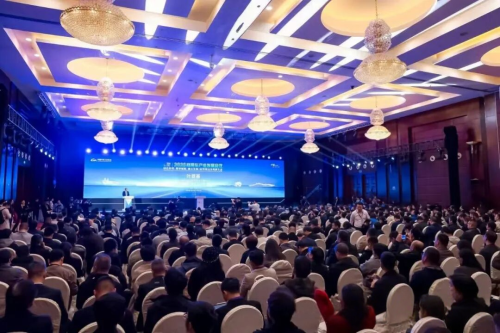 ​2026商用车产业发展会议在十堰召开